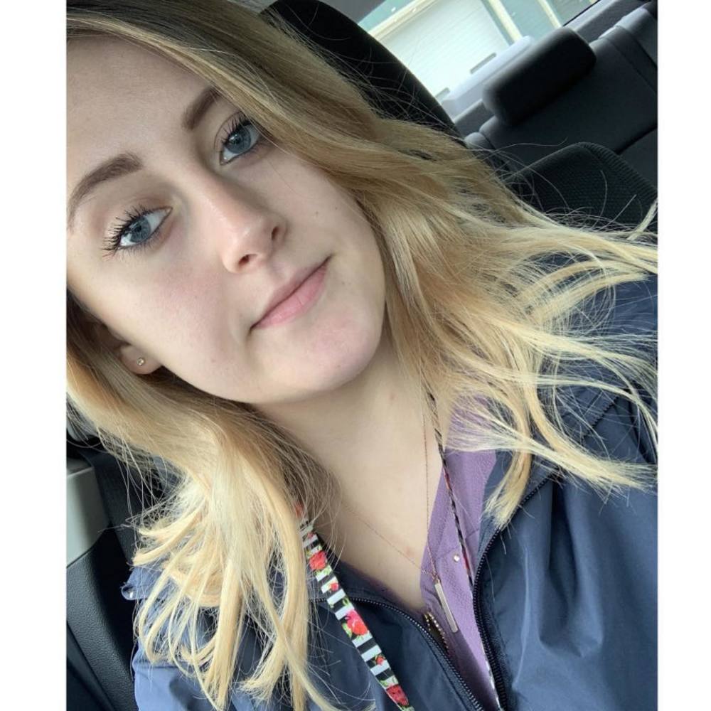 Meet your Posher, Natalie